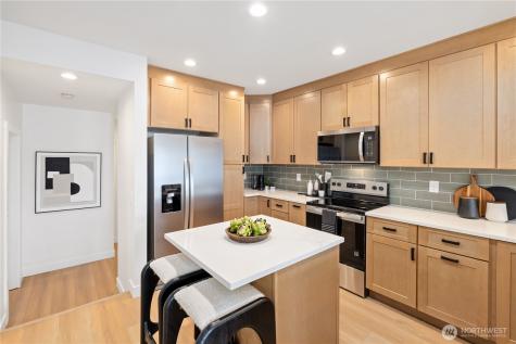 2105 Westlake Avenue N Seattle WA 98109