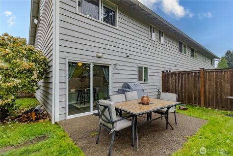 12312 121st Street E Puyallup WA 98374