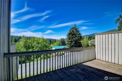 1 Lake Louise Drive Bellingham WA 98229