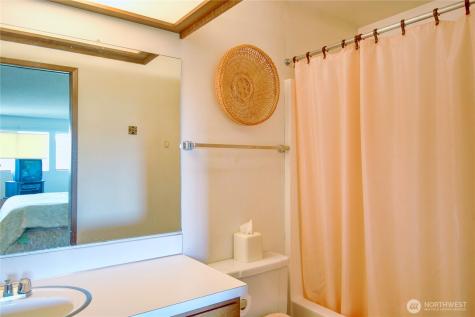 1 Lake Louise Drive Bellingham WA 98229