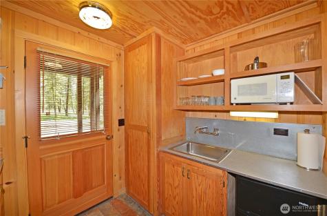 17798 Highway 20 Mazama WA 98833