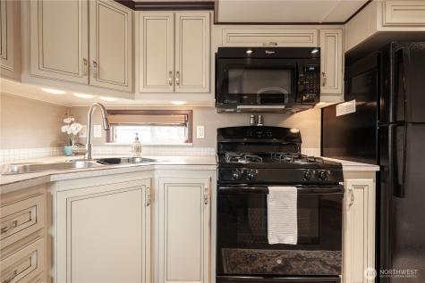 4751 Birch Bay Lynden Road Blaine WA 98230