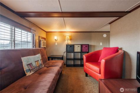 4751 Birch Bay Lynden Road Blaine WA 98230
