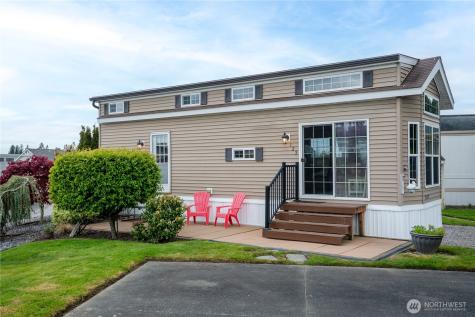 4751 Birch Bay Lynden Road Blaine WA 98230