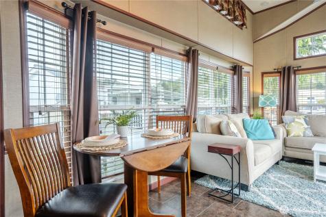 4751 Birch Bay Lynden Road Blaine WA 98230