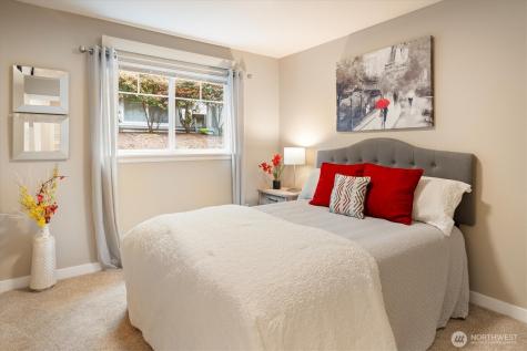 11304 124th Avenue NE Kirkland WA 98033
