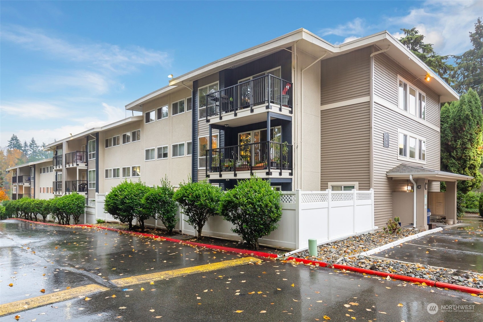 12631 NE 9th Place Bellevue WA 98005