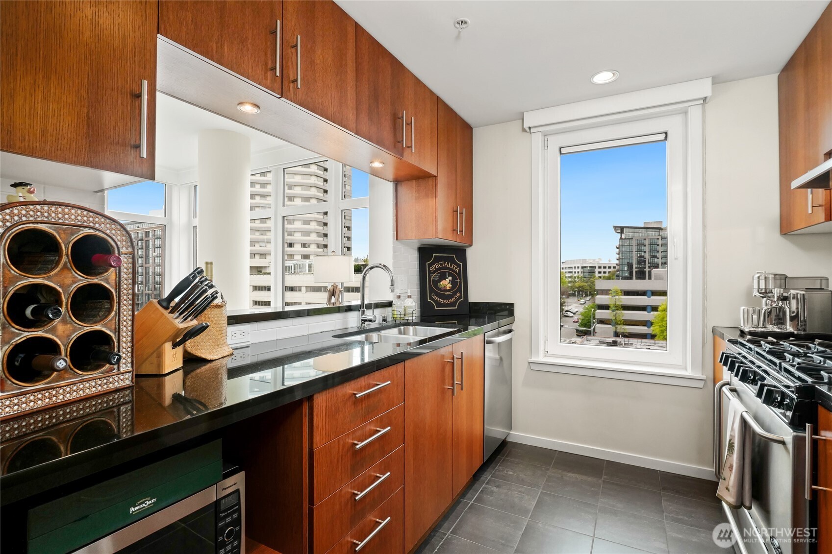2721 1st Avenue Seattle WA 98121