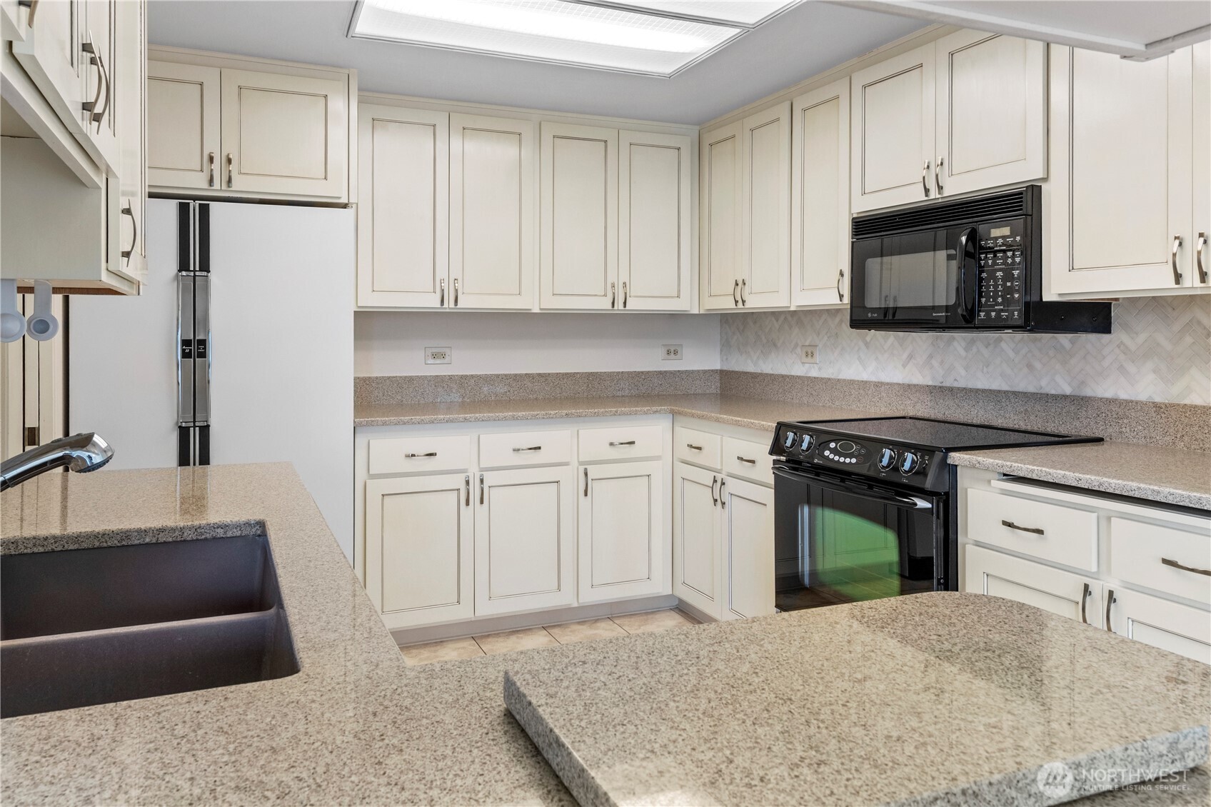 15719 SE 23rd Street Vancouver WA 98683