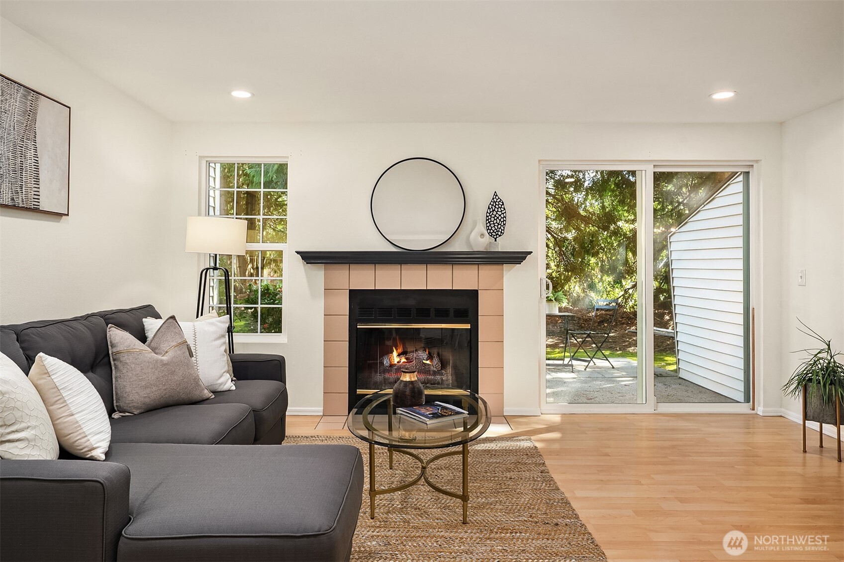 15600 116th Avenue NE Bothell WA 98011