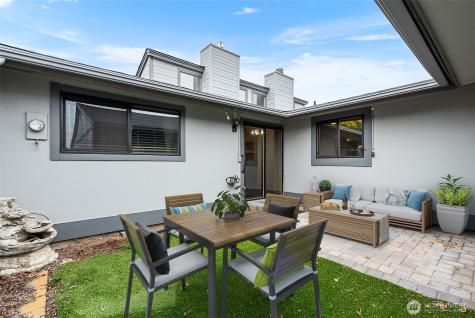 1310 Castlerock Avenue Wenatchee WA 98801