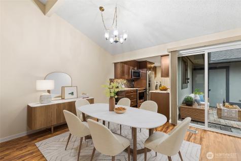 1310 Castlerock Avenue Wenatchee WA 98801