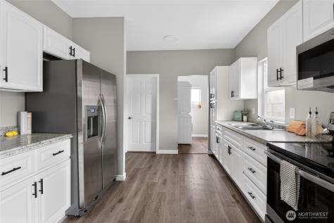 2415 Cedar Street Everett WA 98201