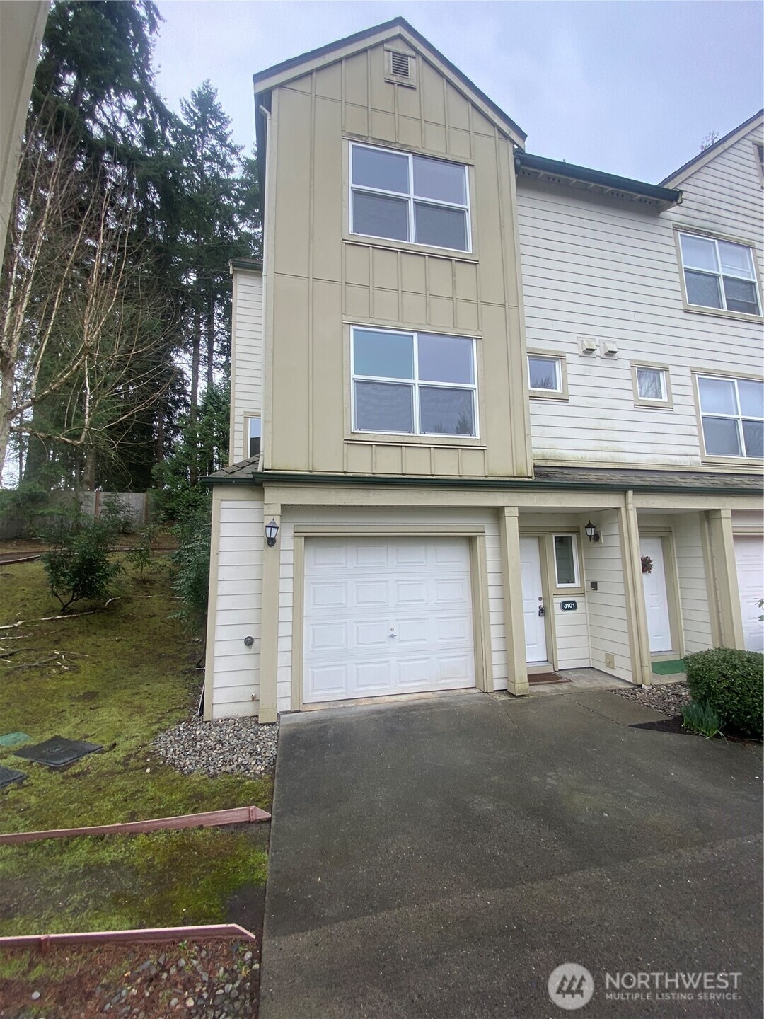 1600 121st Street SE Everett WA 98208