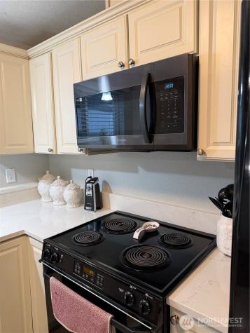 5726 99th Street Ct E Puyallup WA 98373