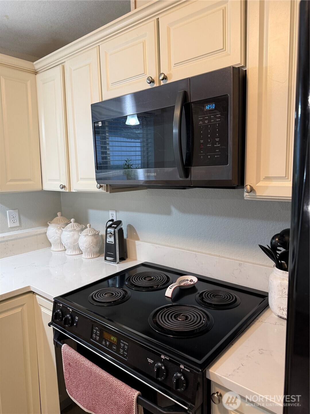 5726 99th Street Ct E Puyallup WA 98373