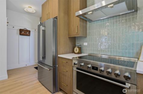 8328 24th Avenue NW Seattle WA 98117