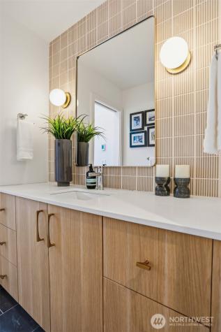8328 24th Avenue NW Seattle WA 98117