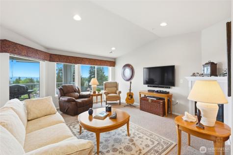 1318 37th Street Everett WA 98201