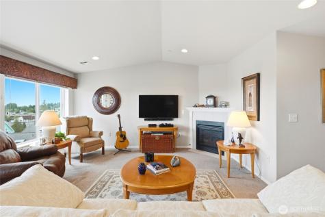 1318 37th Street Everett WA 98201