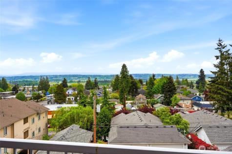 1318 37th Street Everett WA 98201