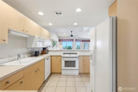1318 37th Street Everett WA 98201