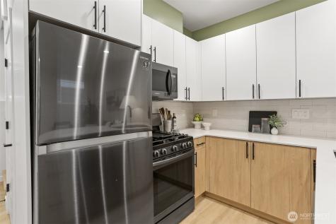 1913 15th Avenue S Seattle WA 98144