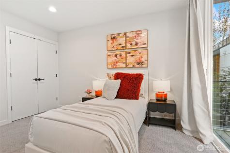 1913 15th Avenue S Seattle WA 98144