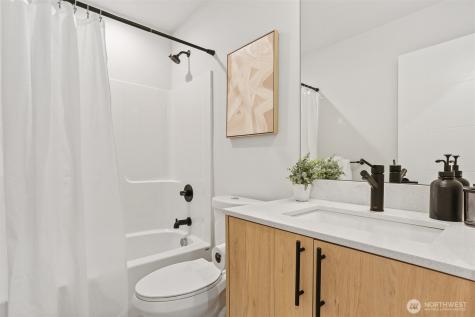 1913 15th Avenue S Seattle WA 98144