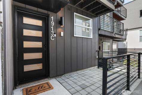 1913 15th Avenue S Seattle WA 98144