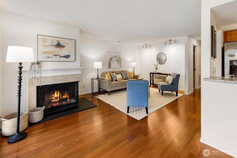 16929 Inglewood Road NE Kenmore WA 98028
