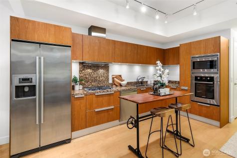 1920 4th Avenue Seattle WA 98101