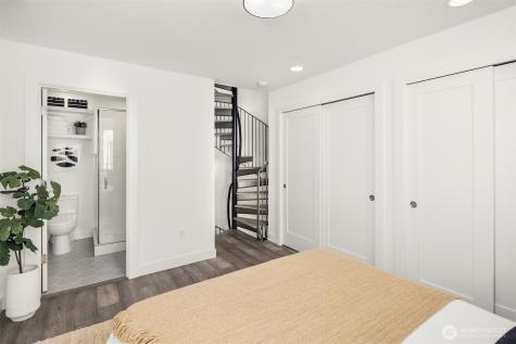 1116 13th Avenue Seattle WA 98122