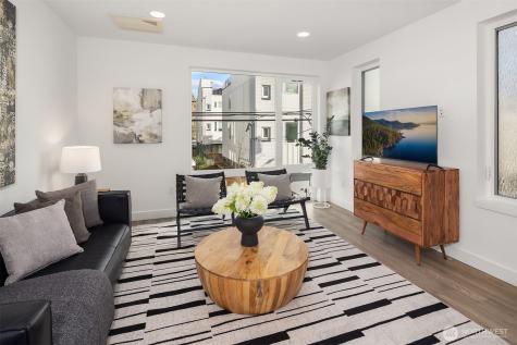 1116 13th Avenue Seattle WA 98122