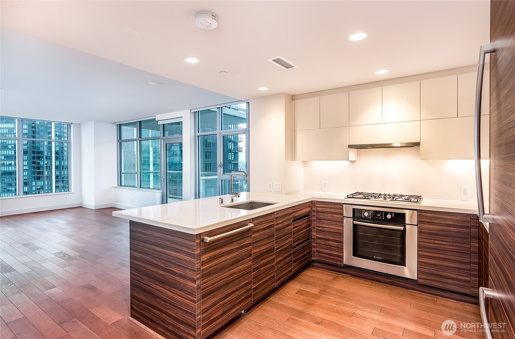 588 Bell Street Seattle WA 98121