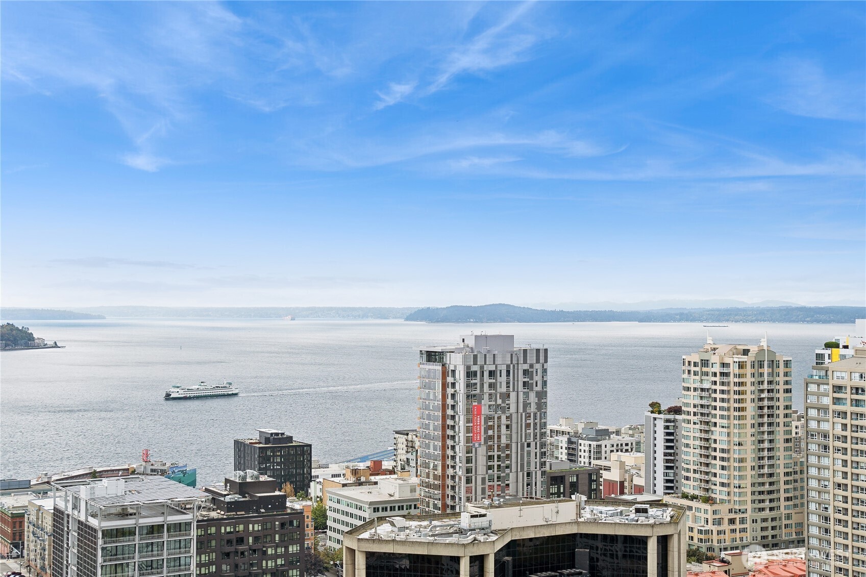 588 Bell Street Seattle WA 98121