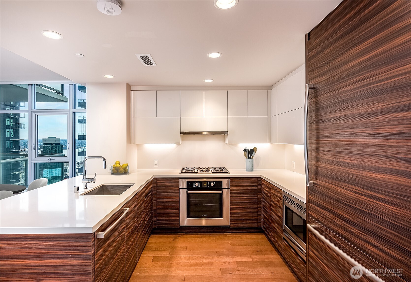 588 Bell Street Seattle WA 98121