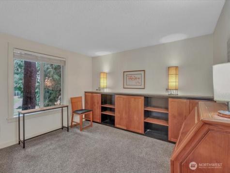 4629 W Lake Sammamish Parkway SE Issaquah WA 98027