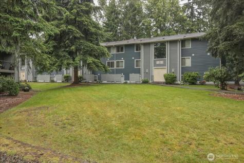 4629 W Lake Sammamish Parkway SE Issaquah WA 98027