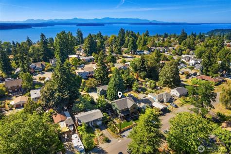 10421 41st Avenue SW Seattle WA 98146