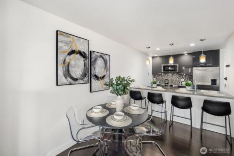 3905 4th Avenue NE Seattle WA 98105