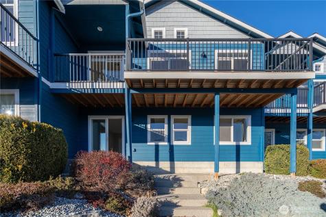 744 Wapato Way Manson WA 98831