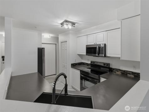 18501 SE Newport Way Issaquah WA 98027