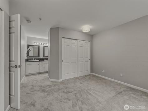 18501 SE Newport Way Issaquah WA 98027