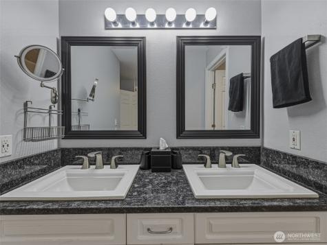 18501 SE Newport Way Issaquah WA 98027
