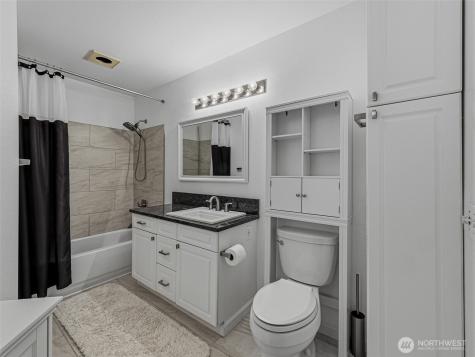 18501 SE Newport Way Issaquah WA 98027