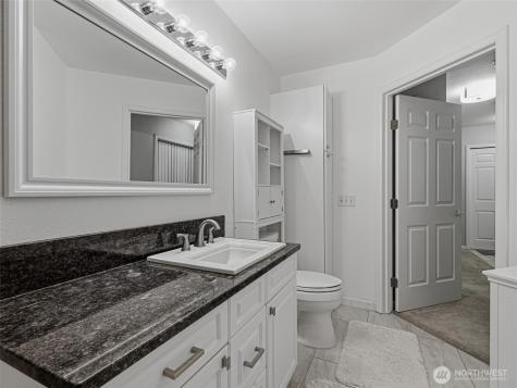 18501 SE Newport Way Issaquah WA 98027