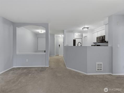 18501 SE Newport Way Issaquah WA 98027