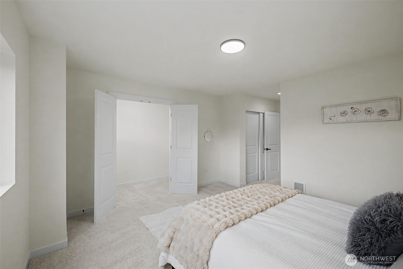 4747 Court R Tacoma WA 98404
