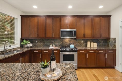 12316 NE 86th Way Kirkland WA 98033